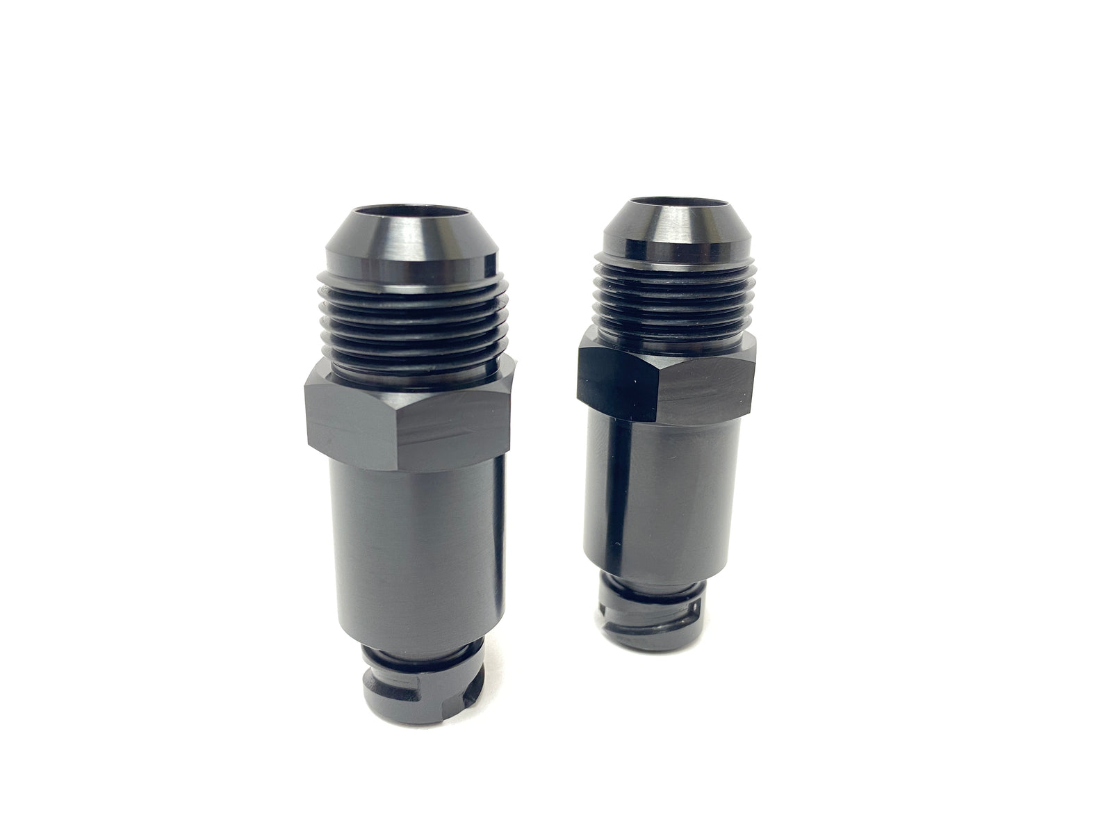 5.0L Coyote -12AN Valve Cover Breather Adapter